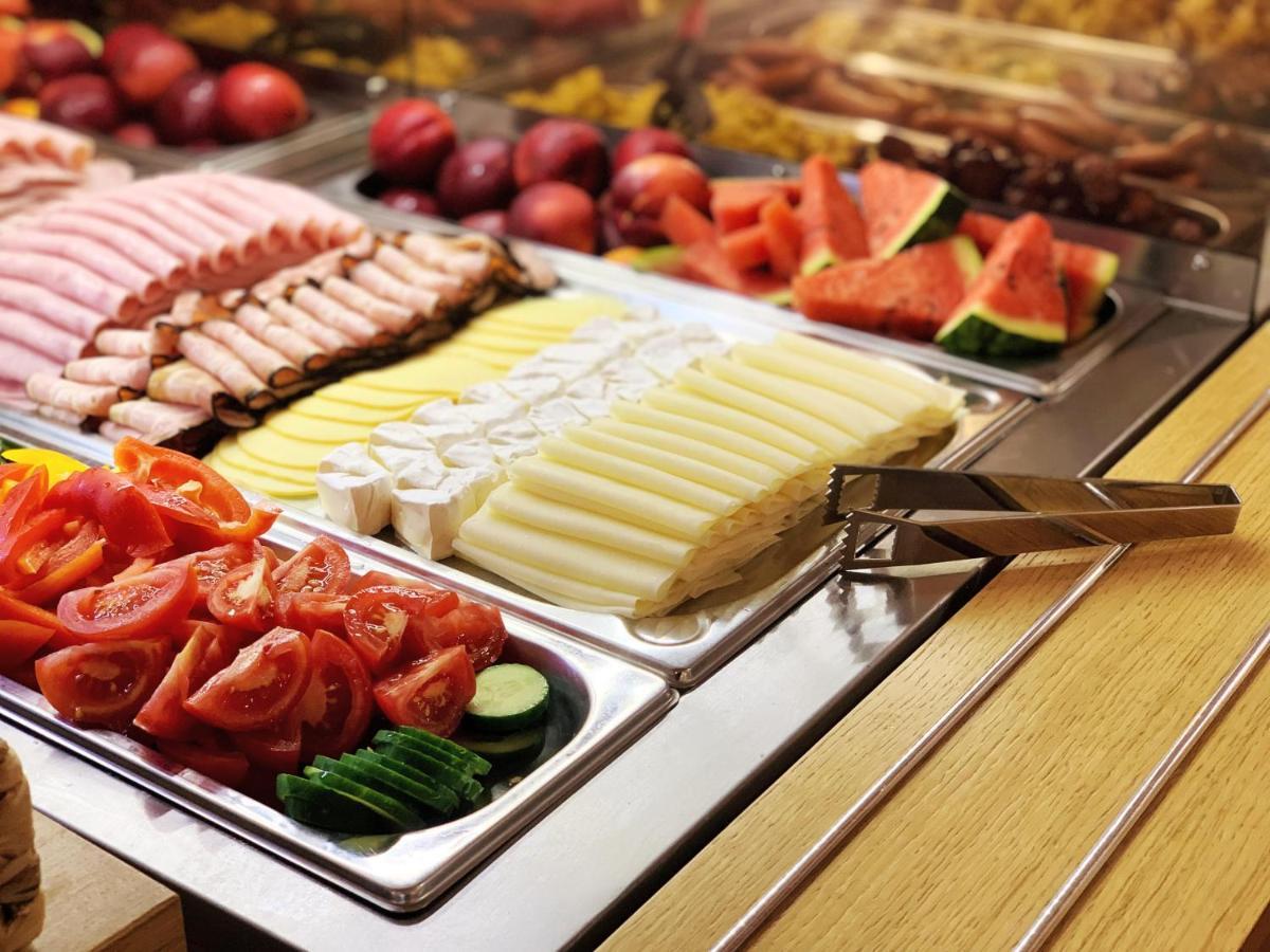 Wellness & Restaurant U Fandy Hotel Lhotka  Bagian luar foto