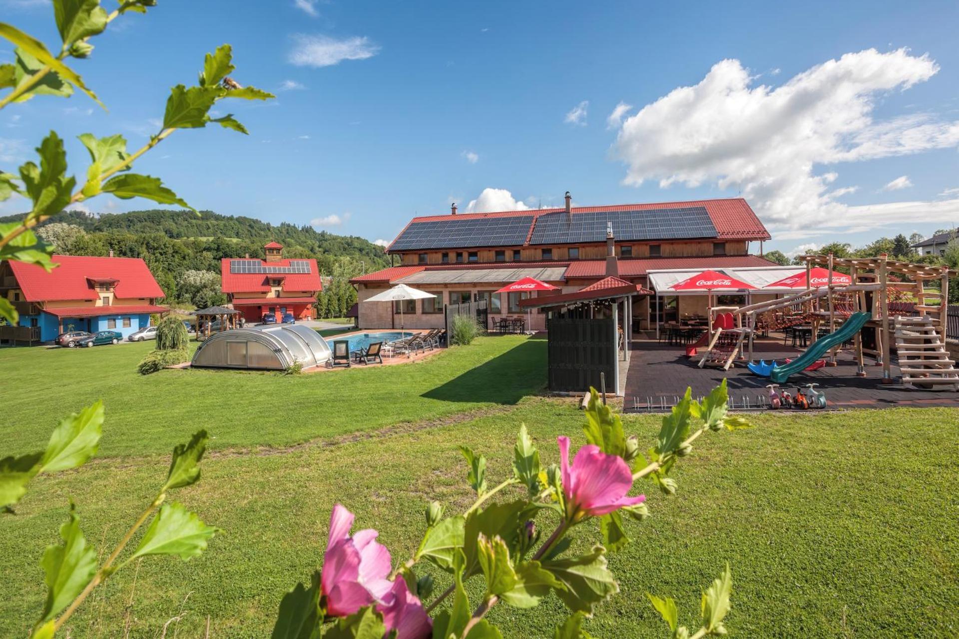 Wellness & Restaurant U Fandy Hotel Lhotka  Bagian luar foto